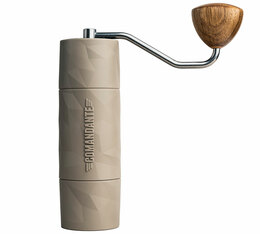Handkaffeemühle COMANDANTE X25 Trailmaster Dune + Geschenk